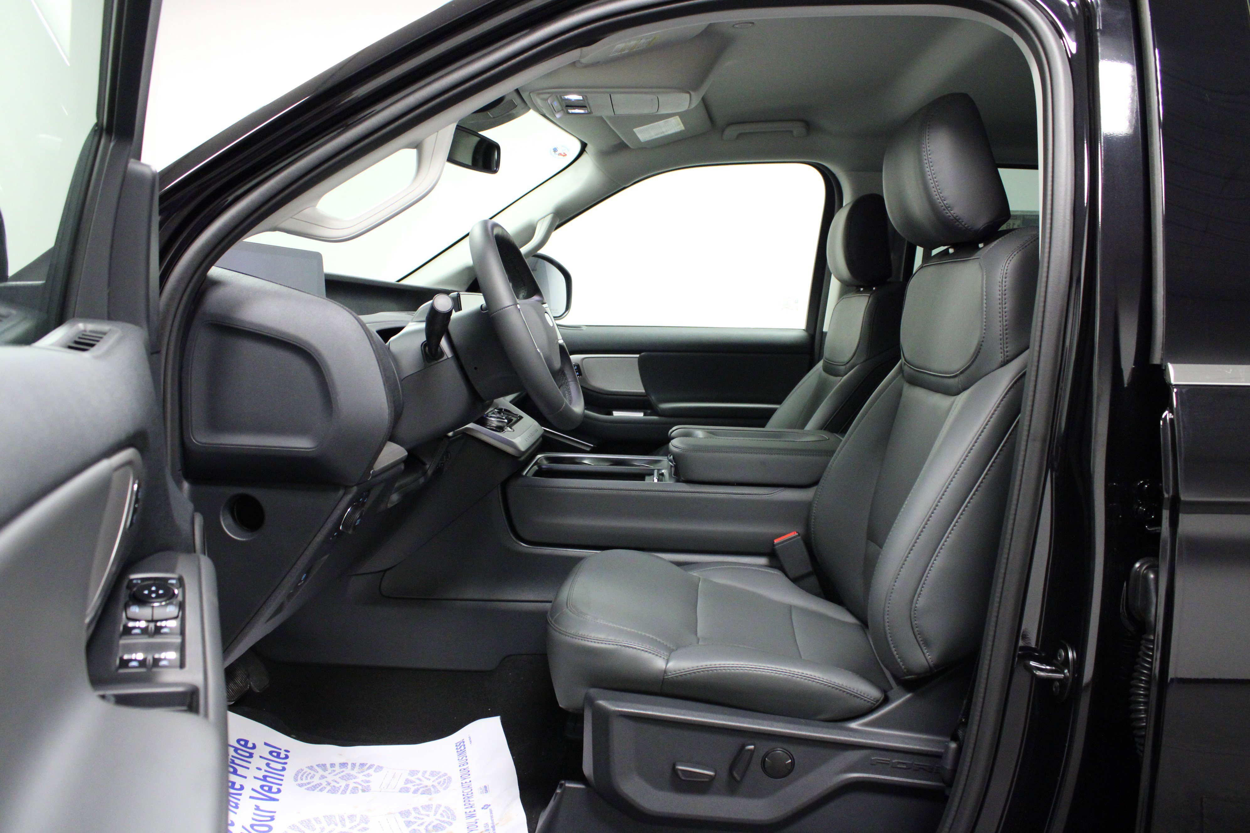New 2026 Agate Black Metallic Ford Active image 12