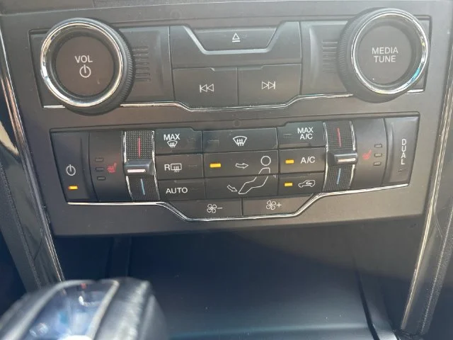 Used 2017 Blue Ford XLT image 25