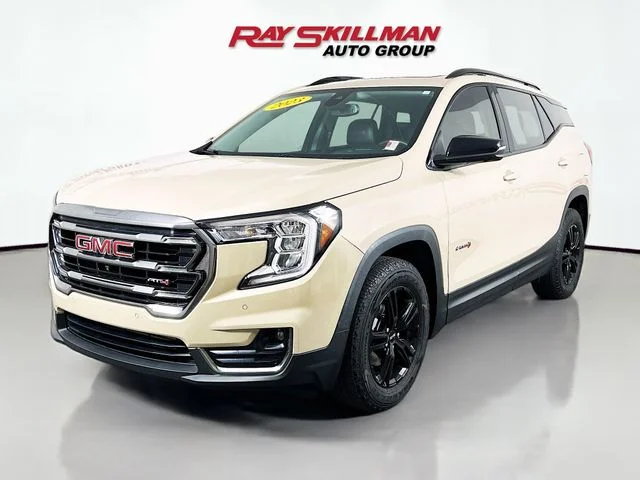 Used 2023 Beige GMC AT4 image 3