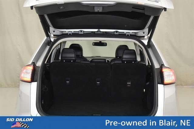 Used 2017 Ingot Silver Metallic Ford Sport image 11