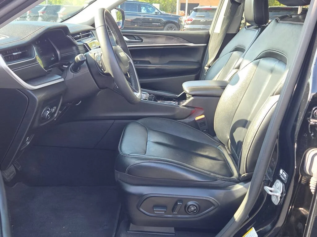 2023 Jeep Grand Cherokee Limited - Photo 23