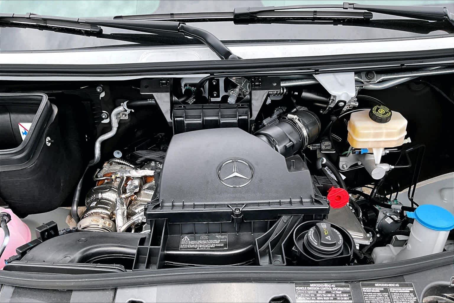 New 2026 Arctic White Mercedes-Benz  image 15