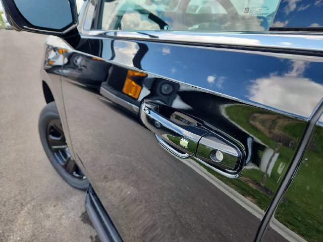 2026 Chevrolet Tahoe Fleet - Photo 14