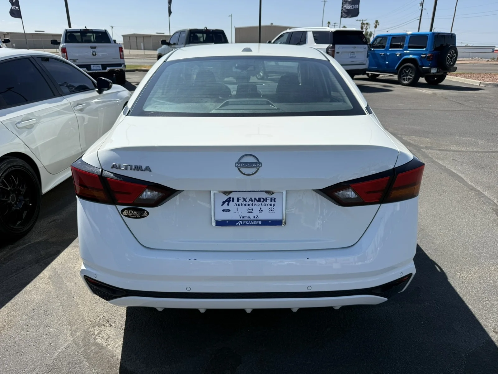2025 Nissan Altima SV - Photo 5