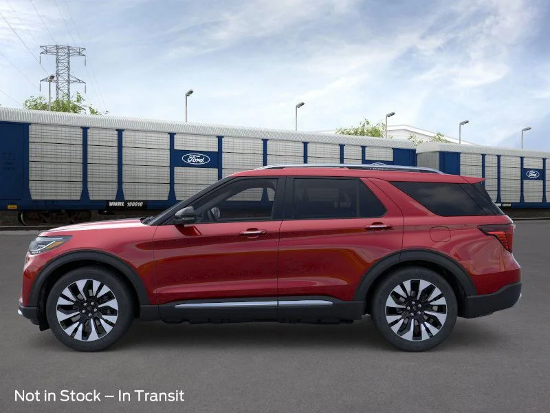 New 2026 Rapid Red Metallic Tinted Clearcoat Ford Platinum image 4