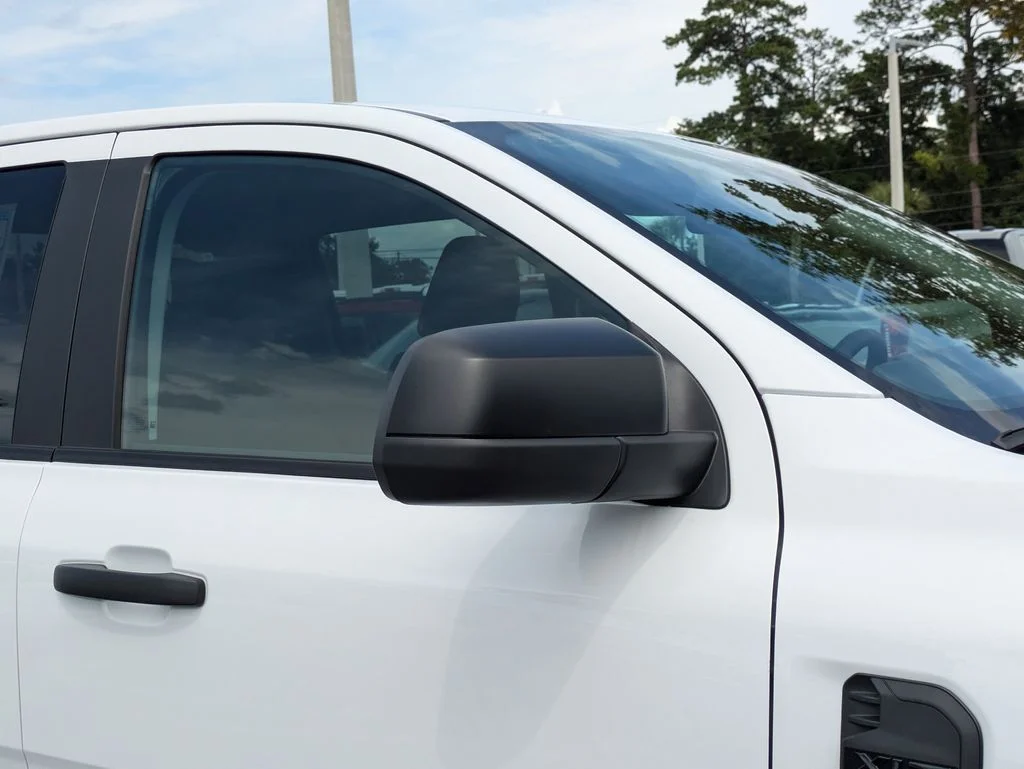 New 2026 Oxford White Ford XLT image 12