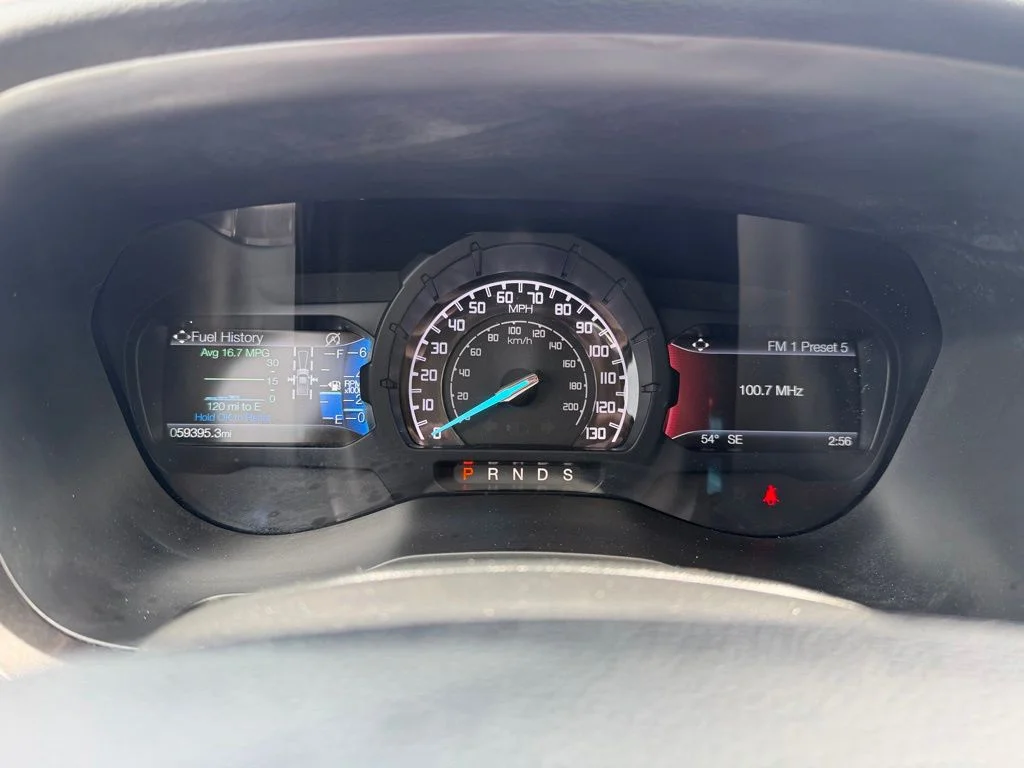Used 2021 Gray Ford Lariat image 13