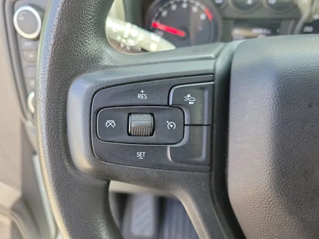2023 Chevrolet Silverado 1500 Custom - Photo 29