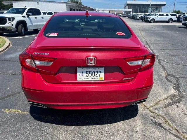 Used 2019  Honda Sport image 5