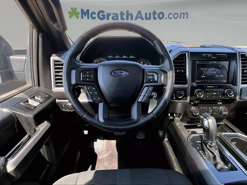 Used 2015 Blue Ford XLT image 10