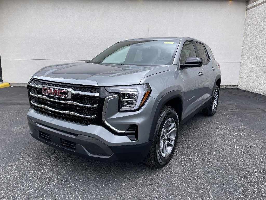 New 2026 Sterling Metallic GMC Elevation image 4