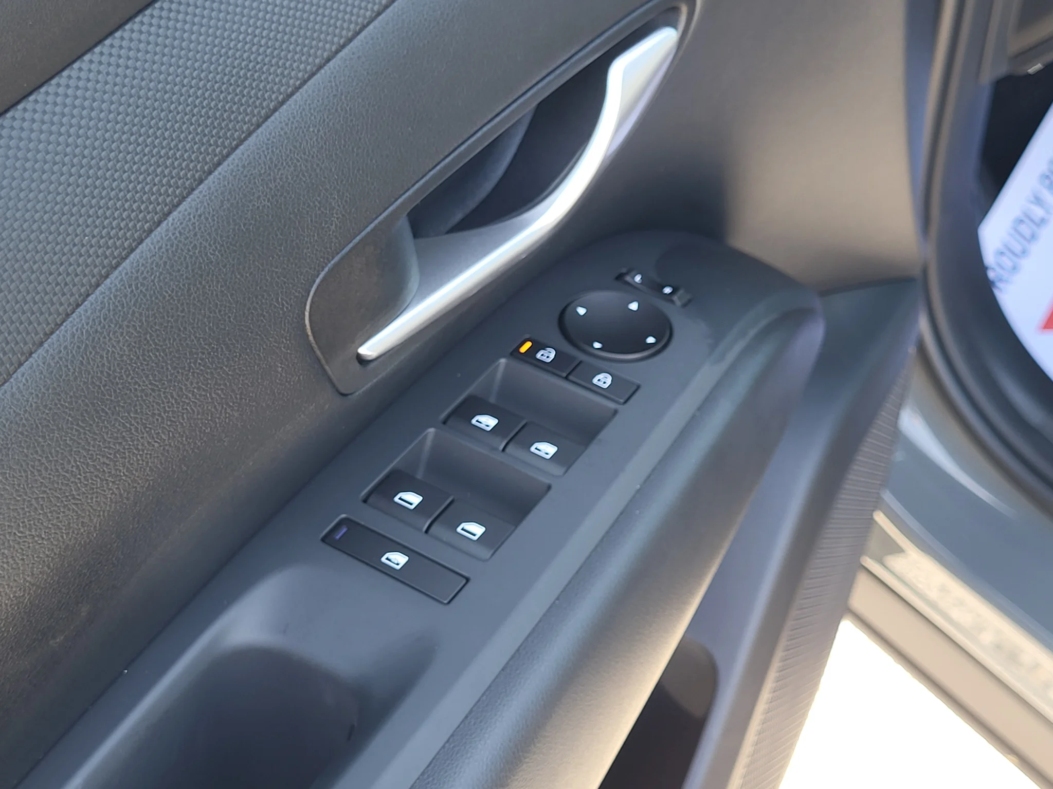 New 2027 Hampton Gray Hyundai SEL Activity image 19