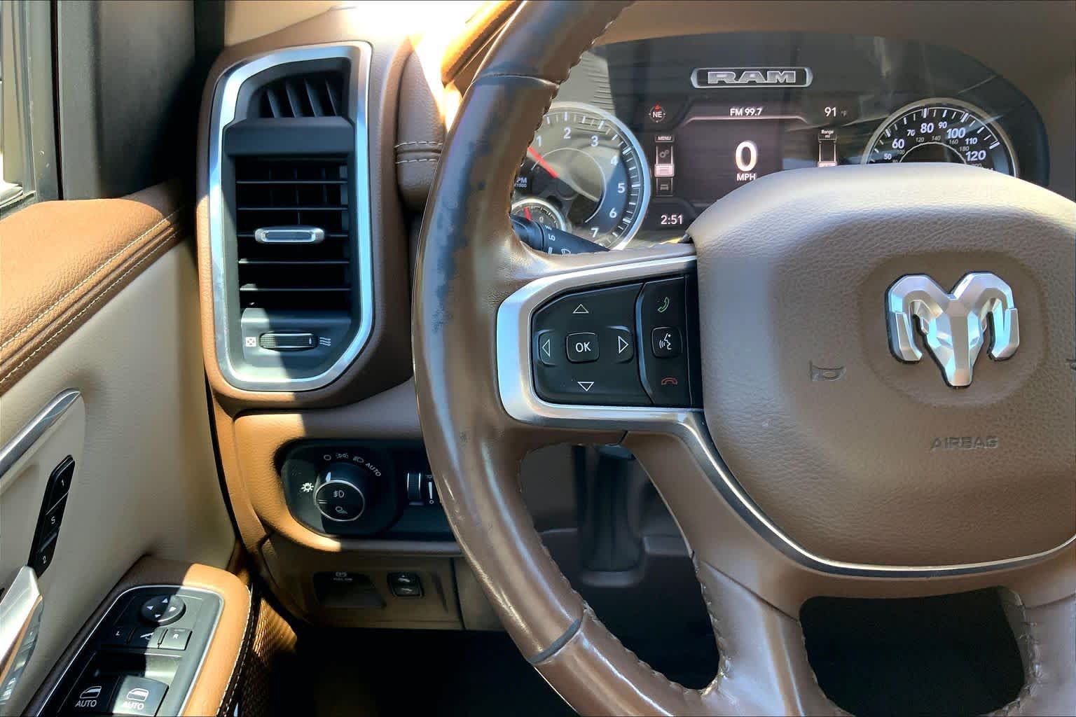 Used 2019 Delmonico Red Pearlcoat Ram Laramie image 23