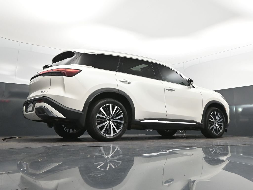 Certified Used 2023 White INFINITI Sensory image 44