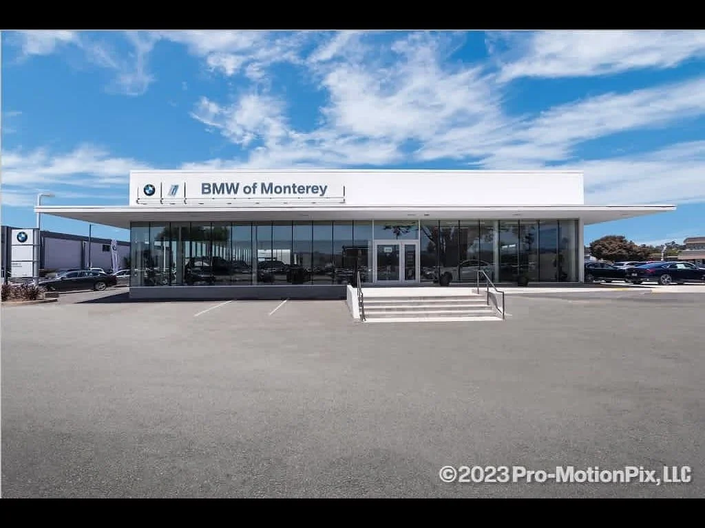 Used 2025 Gray BMW xDrive50e image 26