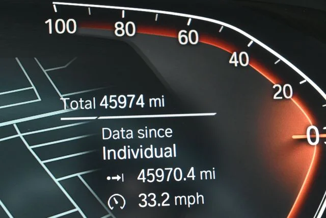 Used 2023 Black BMW sDrive40i image 27