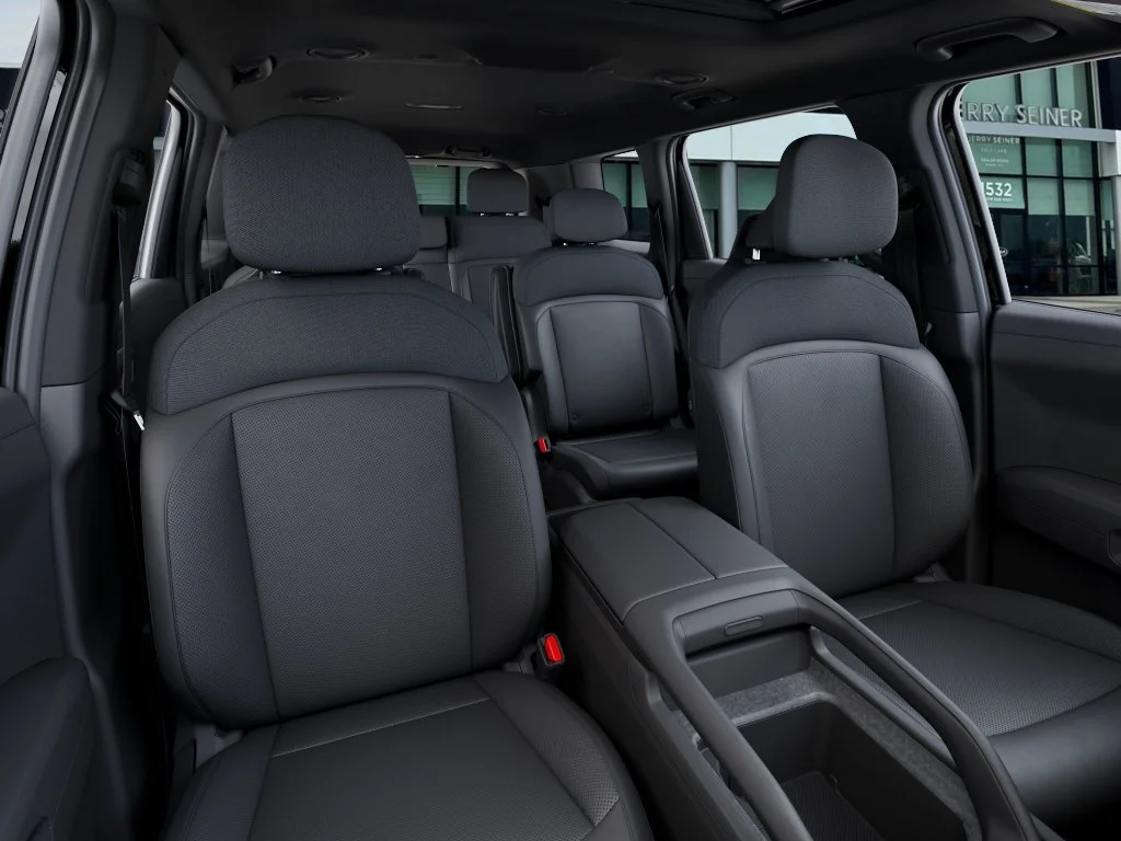 New 2027 Ebony Black Kia S image 15