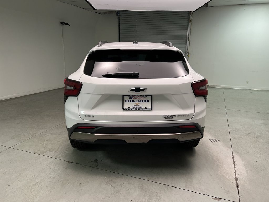 2026 Chevrolet Trax Activ - Photo 7