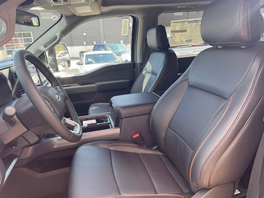 New 2026 CARBONIZED GRAY Ford Lariat image 12