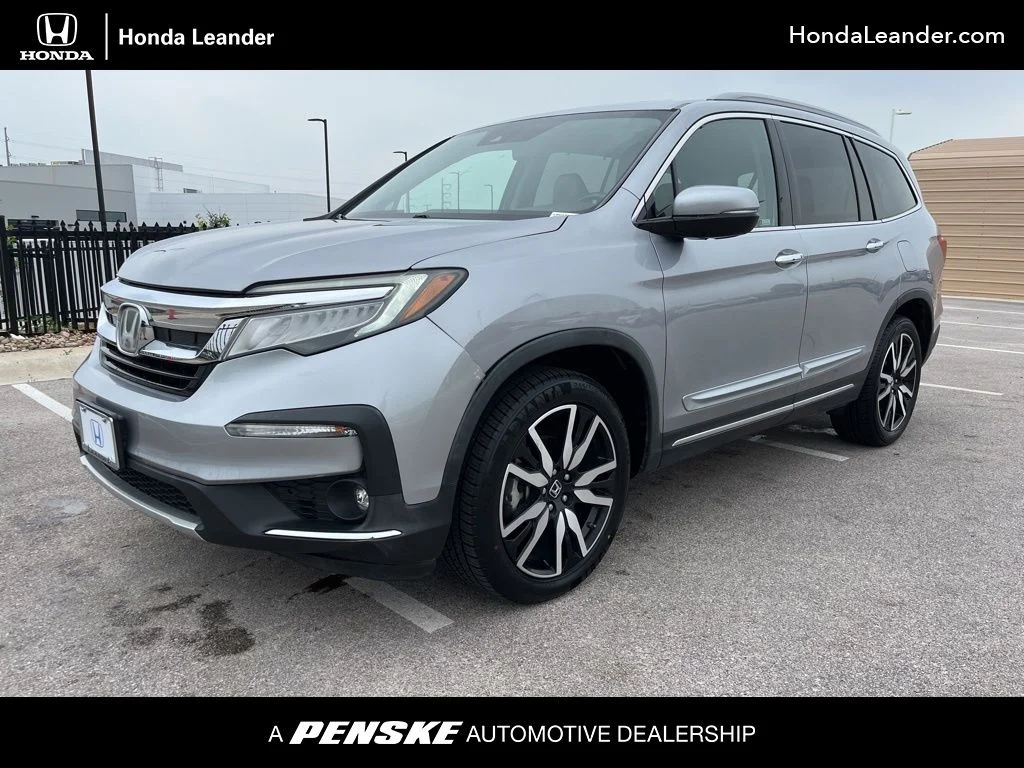 2019 Honda Pilot 2WD Touring's photo