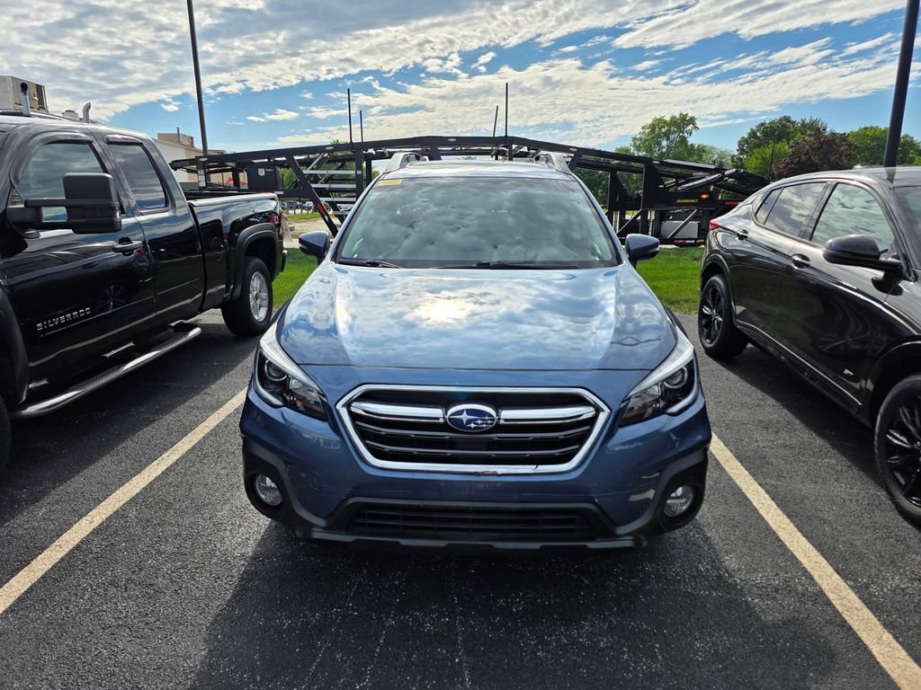 2018 Subaru Outback 2.5i Limited's photo