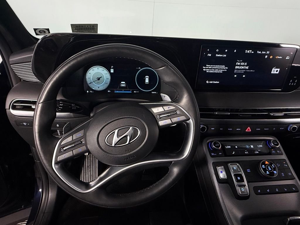 Used 2024 White Hyundai Calligraphy image 14