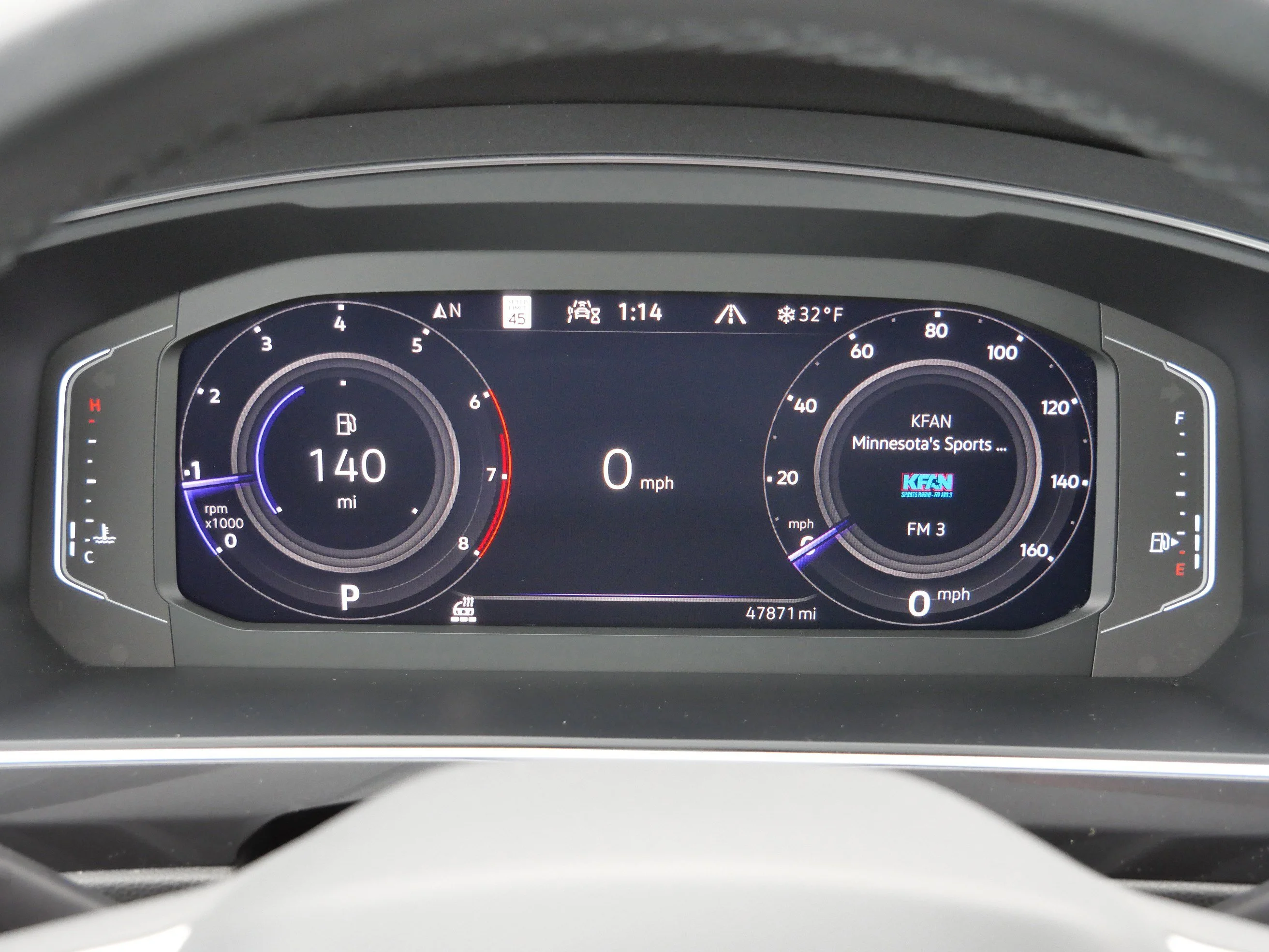 2022 Volkswagen Tiguan SEL R-LINE - Photo 22