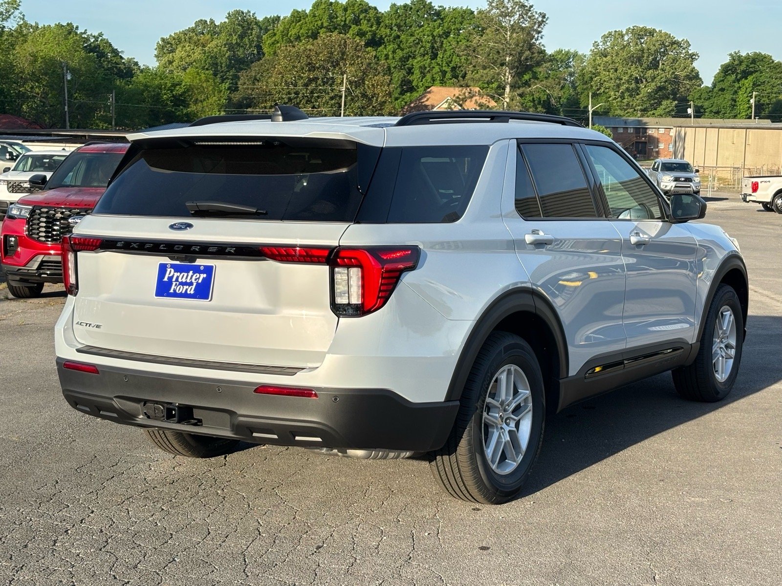 New 2026 Space White Metallic Ford Active image 4