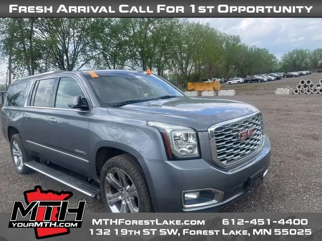 Used 2020 Gray GMC Denali image 8