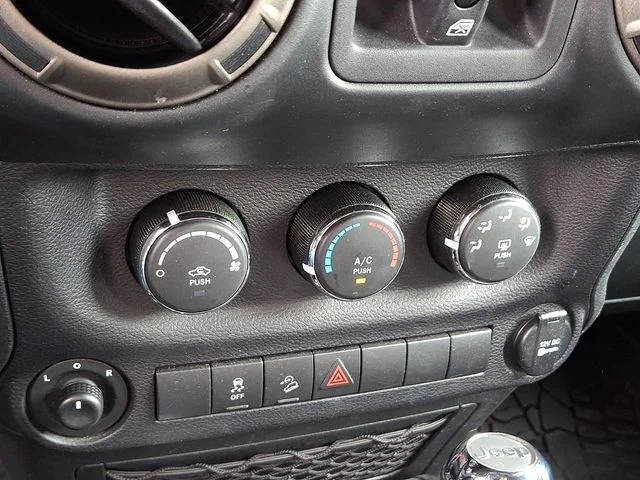 Used 2018 Black Jeep Unlimited Sport image 24
