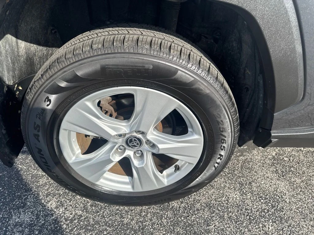 Certified Used 2020 Magnetic Gray Metallic Toyota XLE image 42