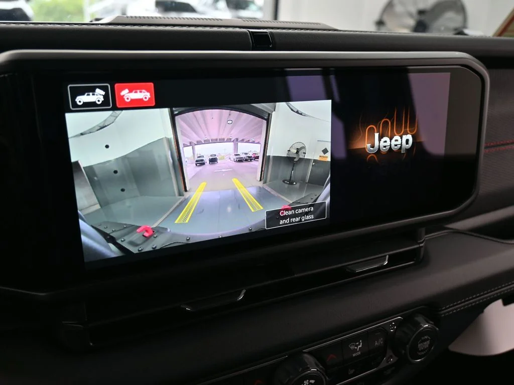 Used 2026 41 Jeep Rubicon X image 22