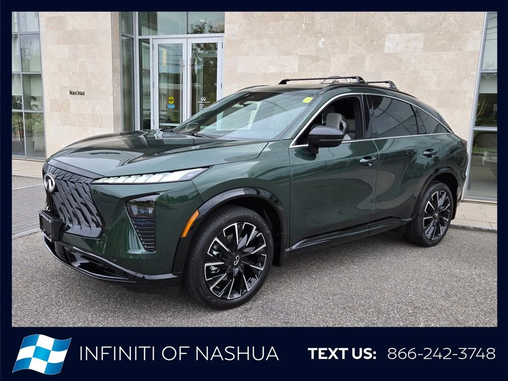 New 2027 DEEP EMERALD INFINITI Autograph AWD image 2