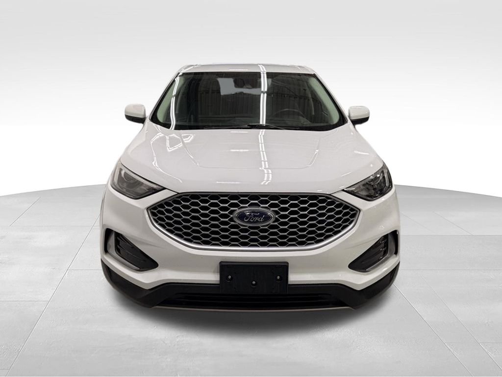 Used 2024 White Ford  image 8