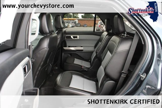 Used 2022 Blue Ford XLT image 15