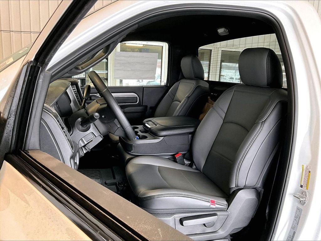 New 2026 Bright White Clearcoat Ram Tradesman image 10