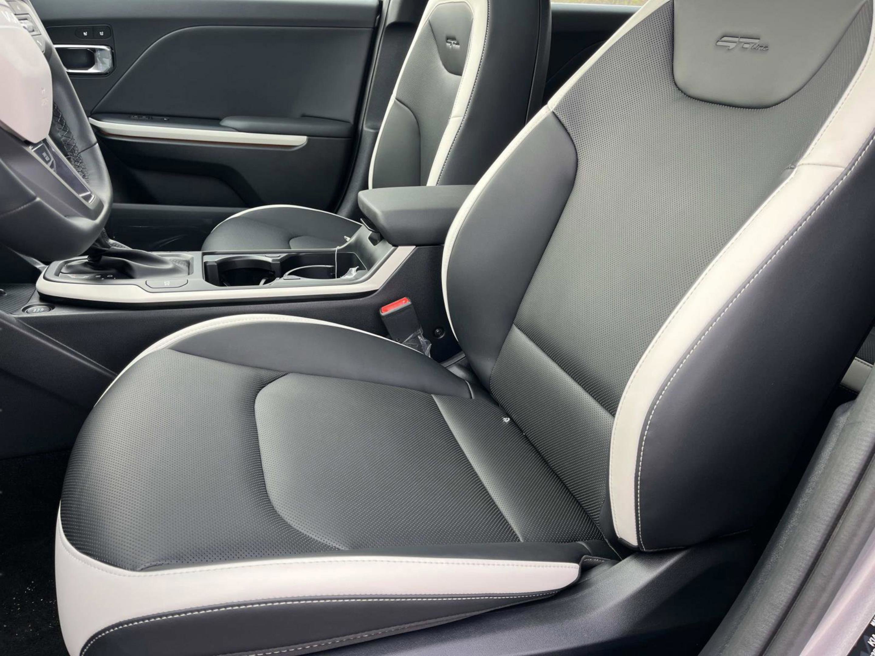 New 2025 Steel Gray Kia GT-Line Turbo image 26
