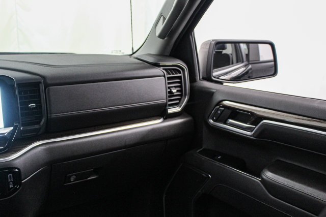 2022 Chevrolet Silverado 1500 RST - Photo 25