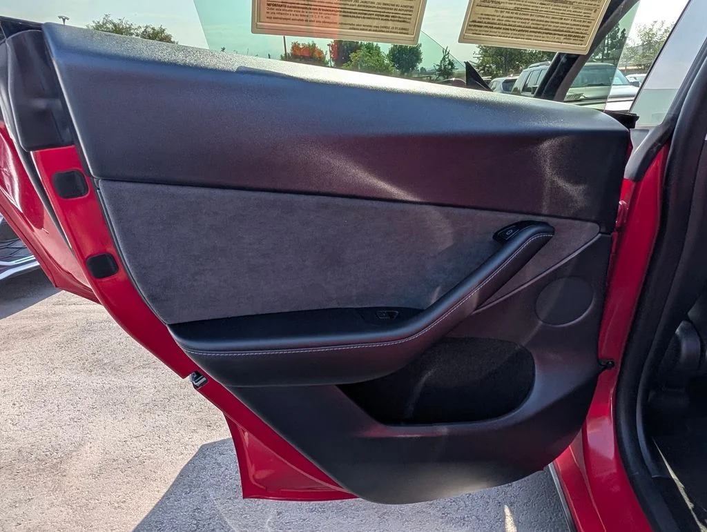Used 2023  Tesla Performance image 16