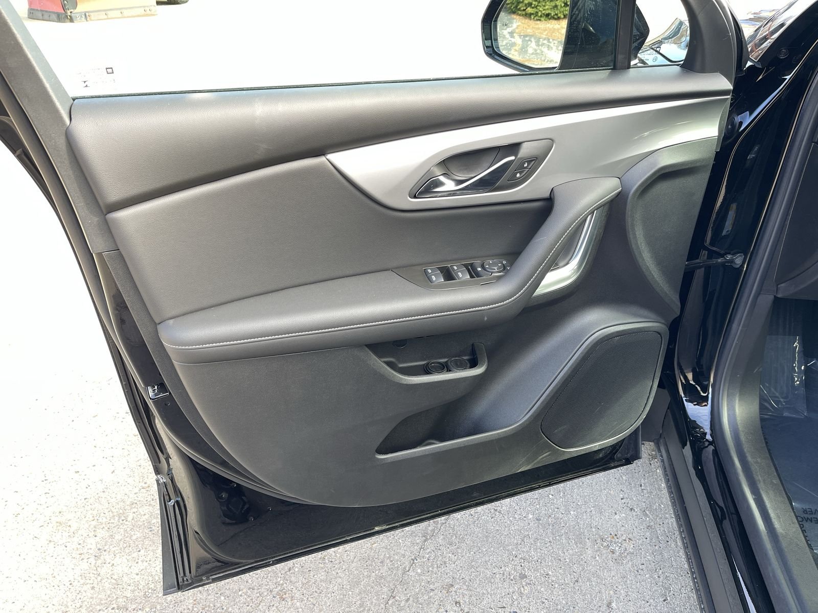 2025 Chevrolet Blazer 2LT - Photo 35