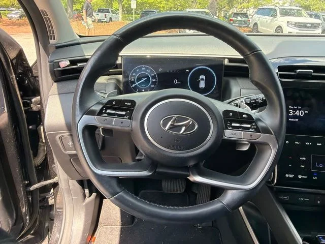 Used 2023 Black Hyundai Limited image 13