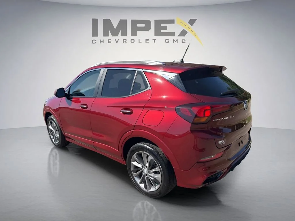 Used 2023 Cinnabar Metallic Buick Select image 3
