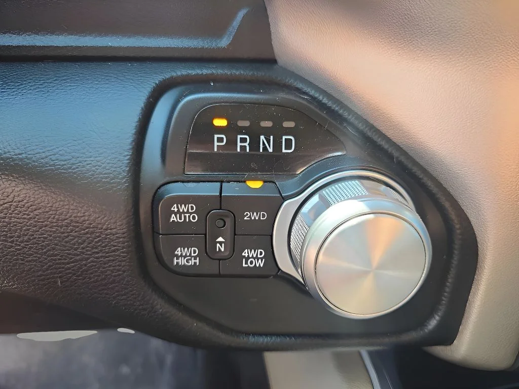 Used 2020 Bright White Clearcoat Ram Laramie image 15