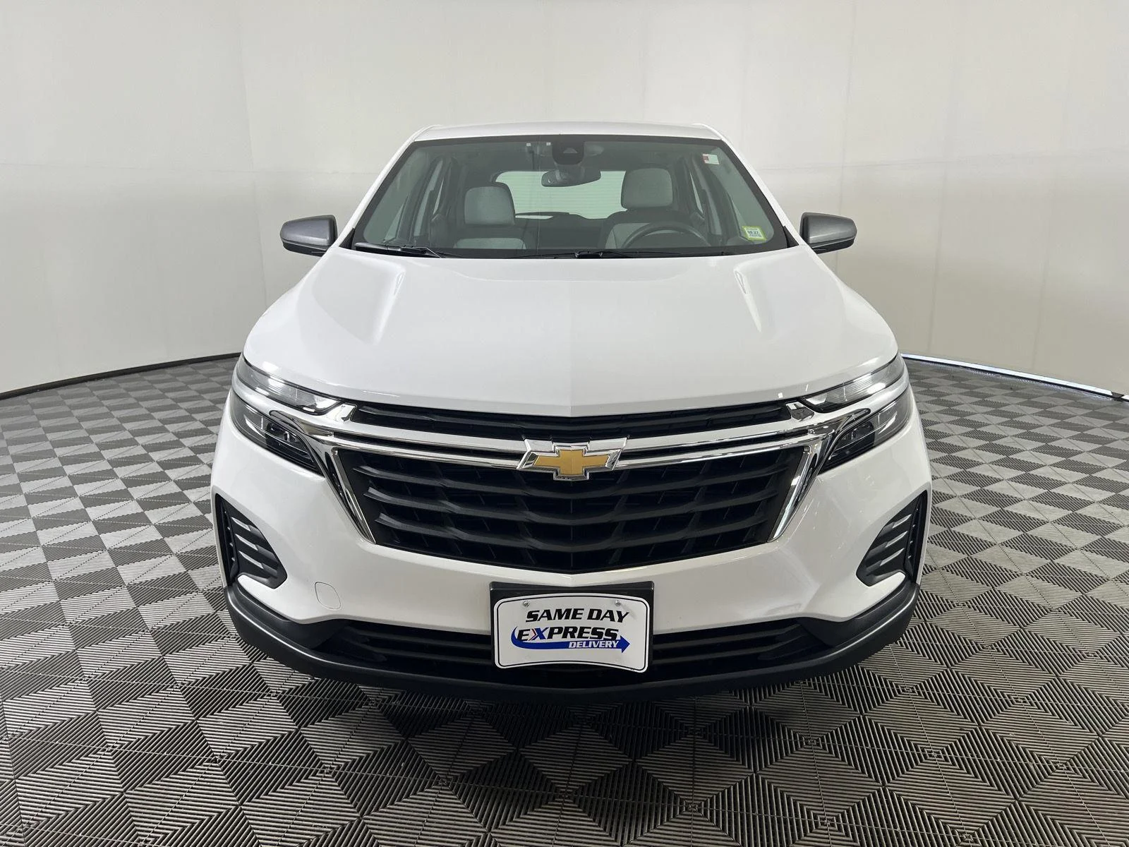 Used 2024 Summit White Chevrolet LS image 26