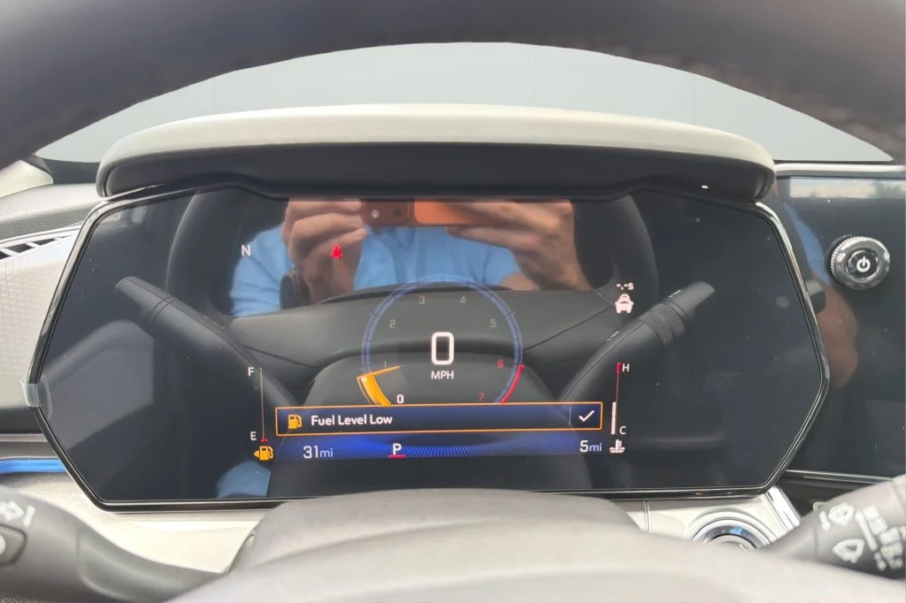New 2026 Summit White Chevrolet LT image 25