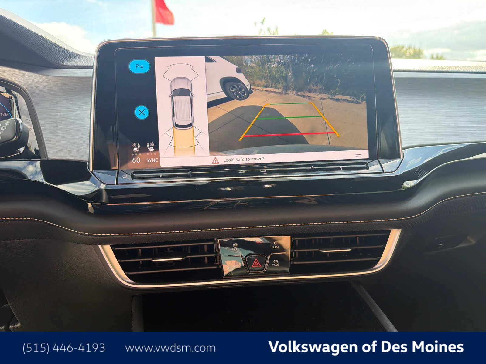 New 2026 White/off-white Volkswagen 2.0T SE w/Technology image 16