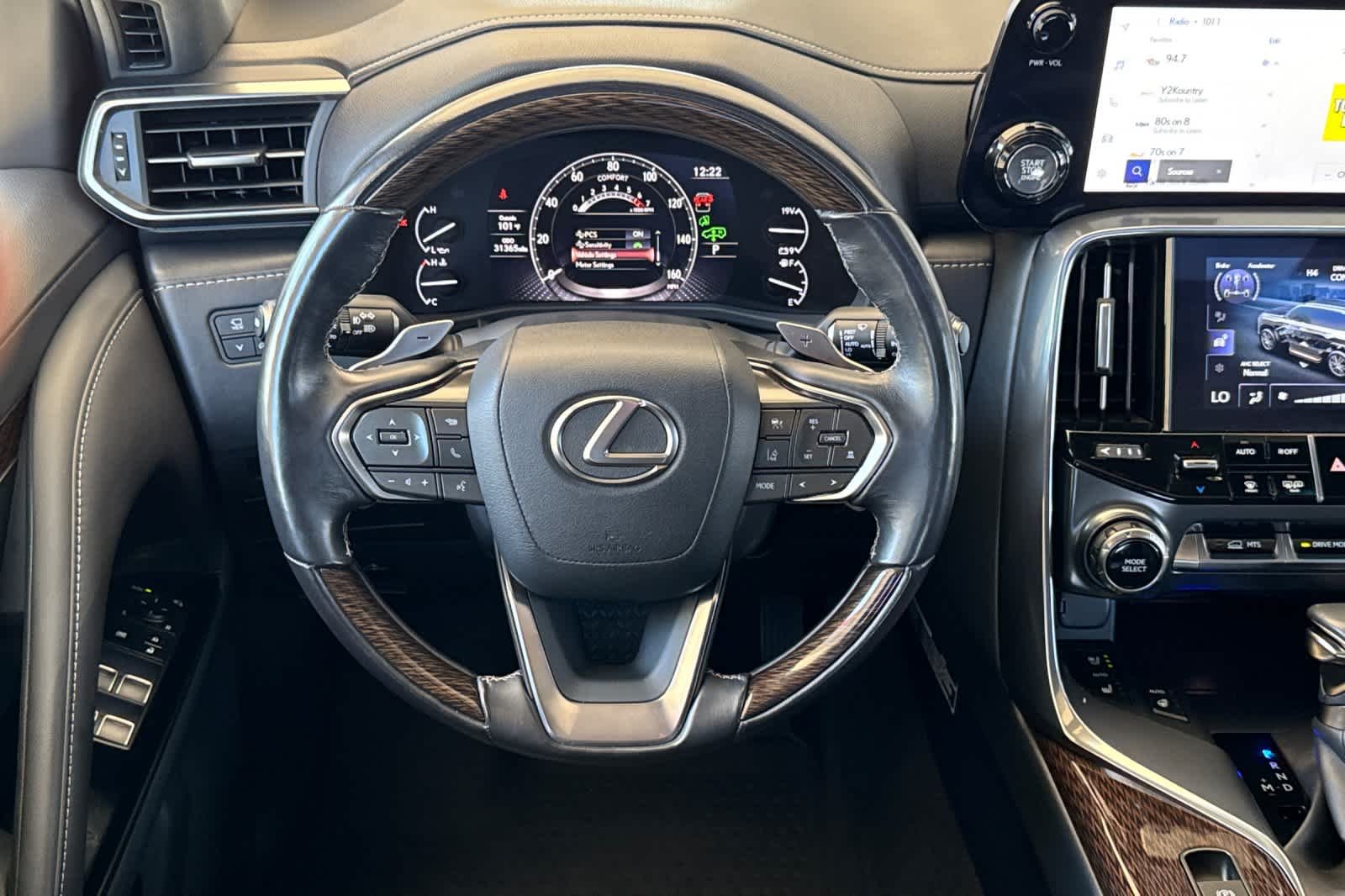 Used 2023 Eminent White Pearl Lexus Ultra Luxury image 15