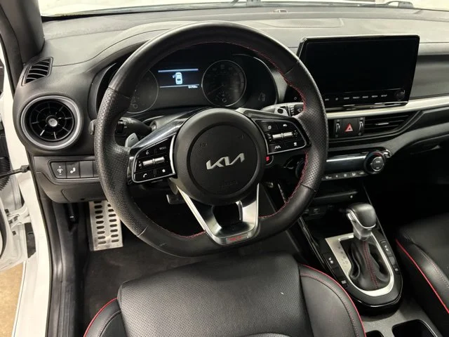 Used 2023 White Kia GT image 11