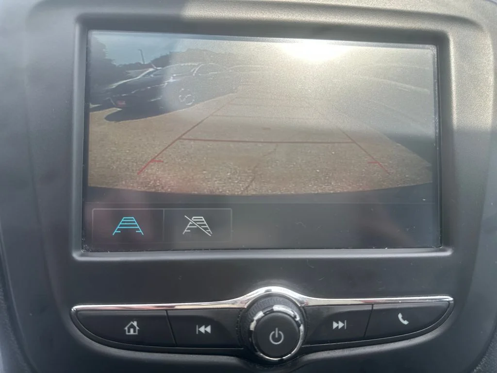 Used 2018 Black Chevrolet LT image 14