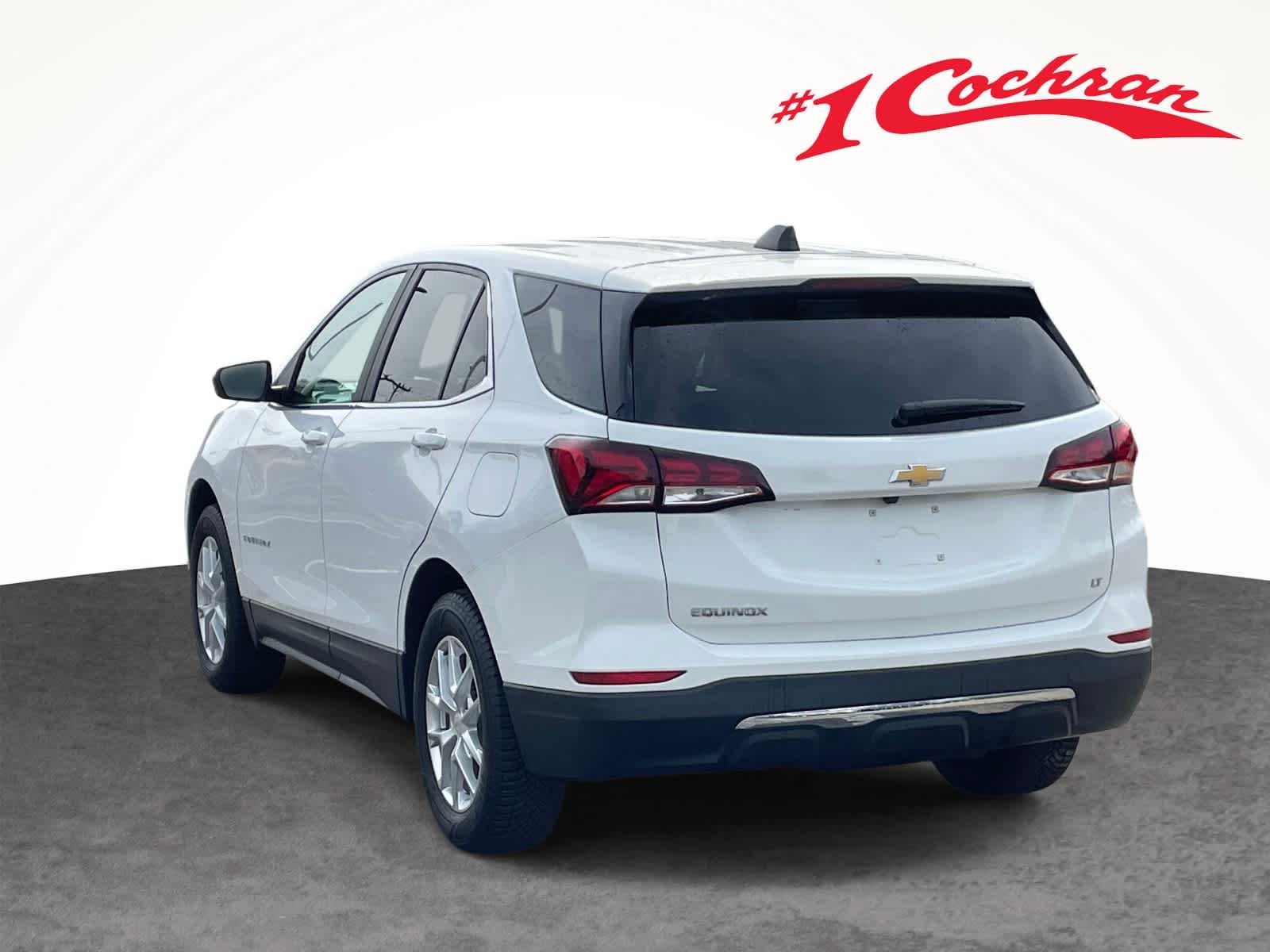 Used 2022 Summit White Chevrolet LT image 9